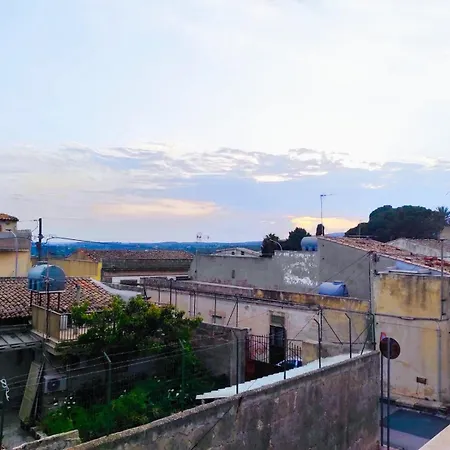 Nunzia * Noto